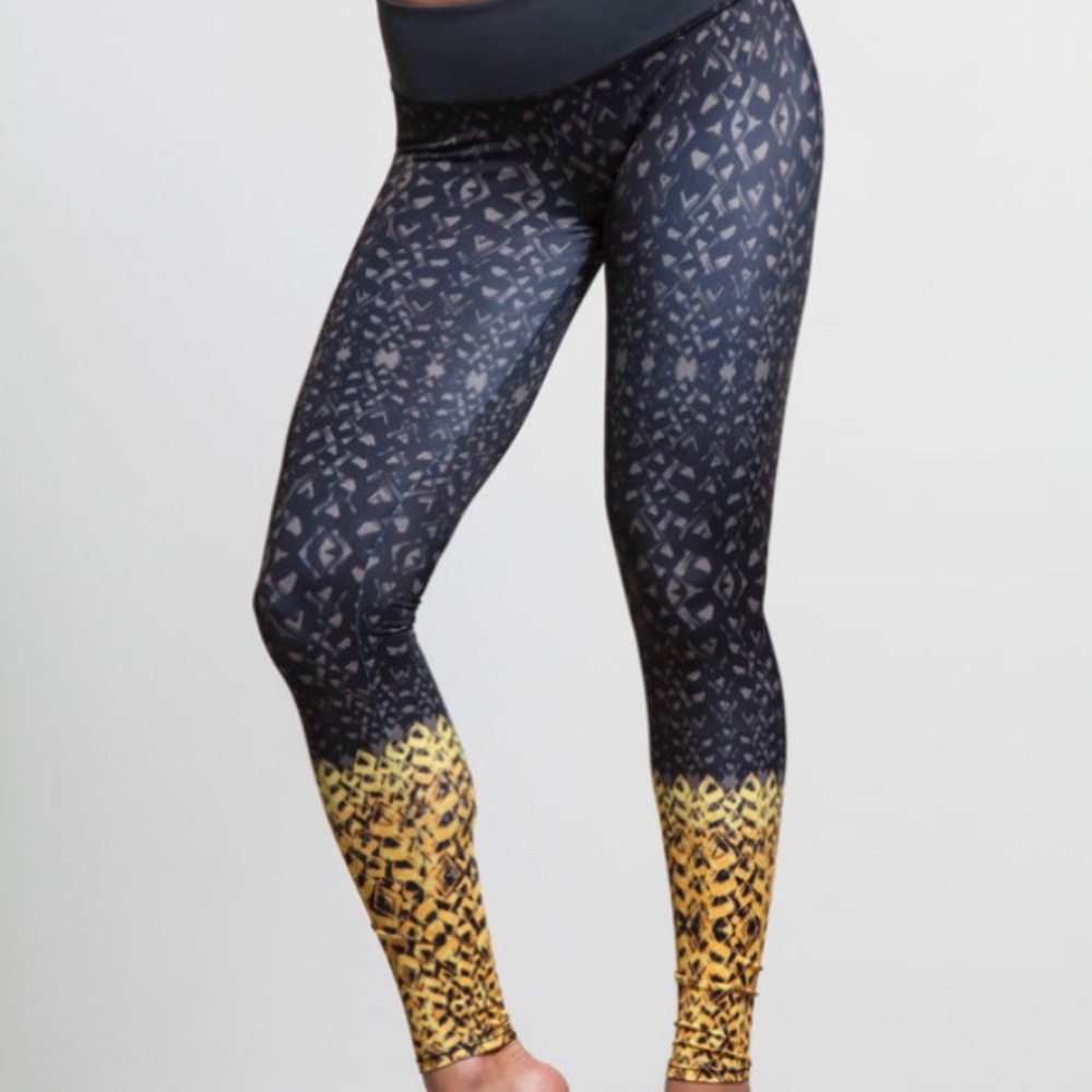 Onzie Jewel Leggings